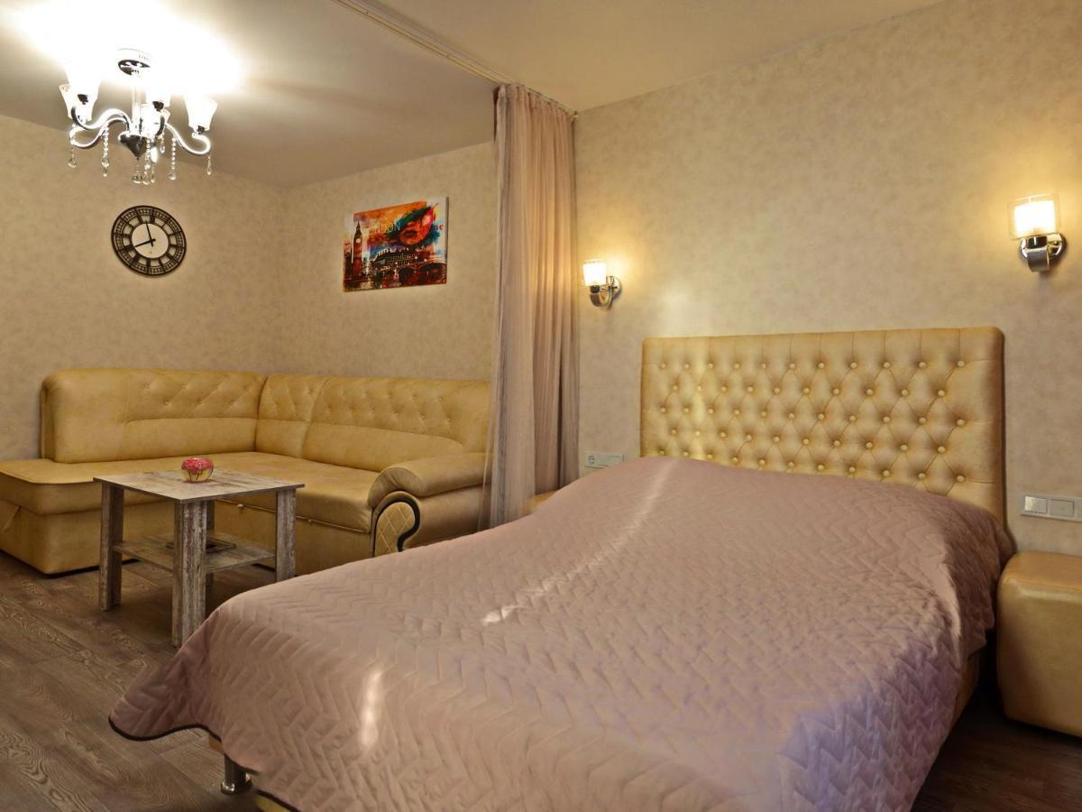 Apartlux 3 Chernihiv Ngoại thất bức ảnh