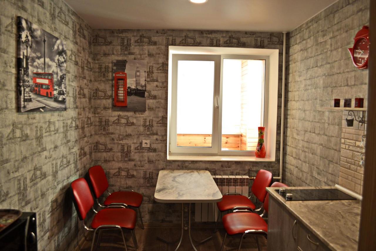 Apartlux 3 Chernihiv Ngoại thất bức ảnh