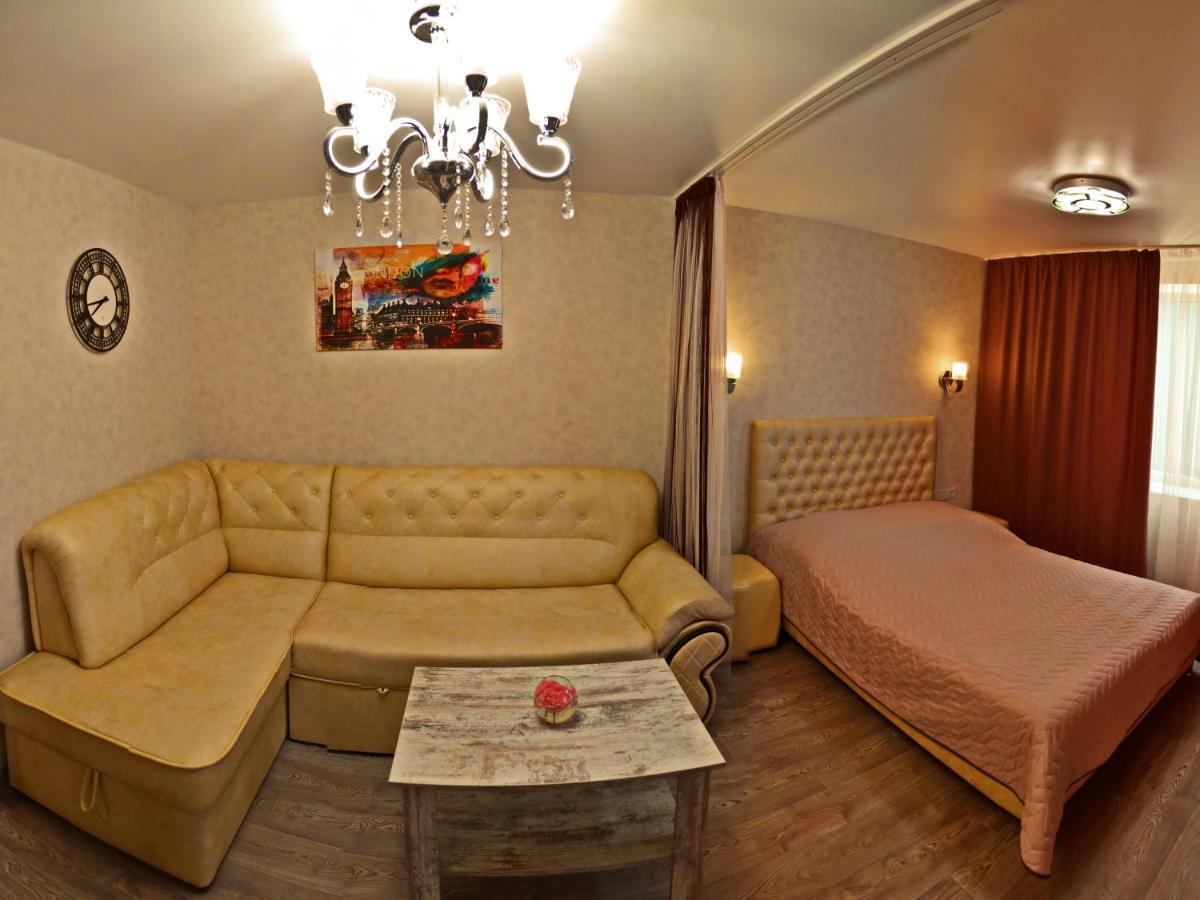 Apartlux 3 Chernihiv Ngoại thất bức ảnh